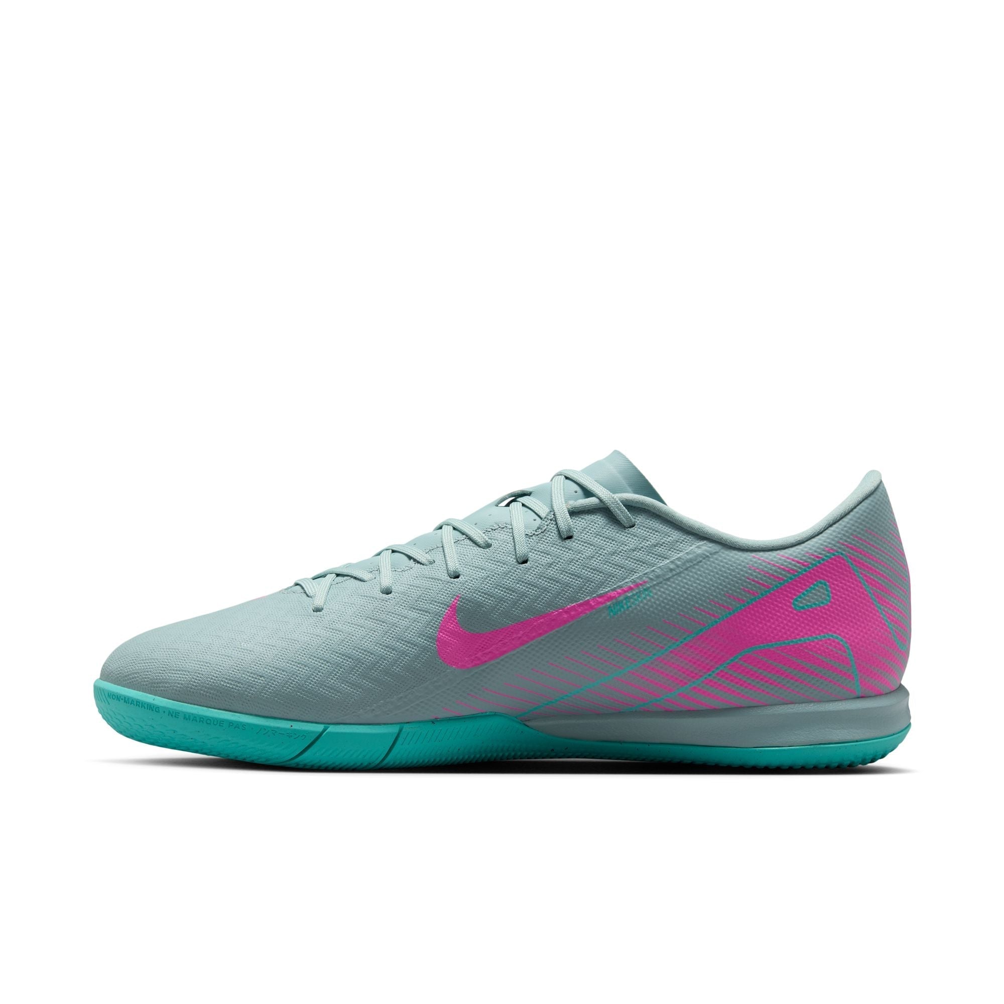 Nike Mercurial Vapor 16 Academy IC Low-Top Soccer Shoes