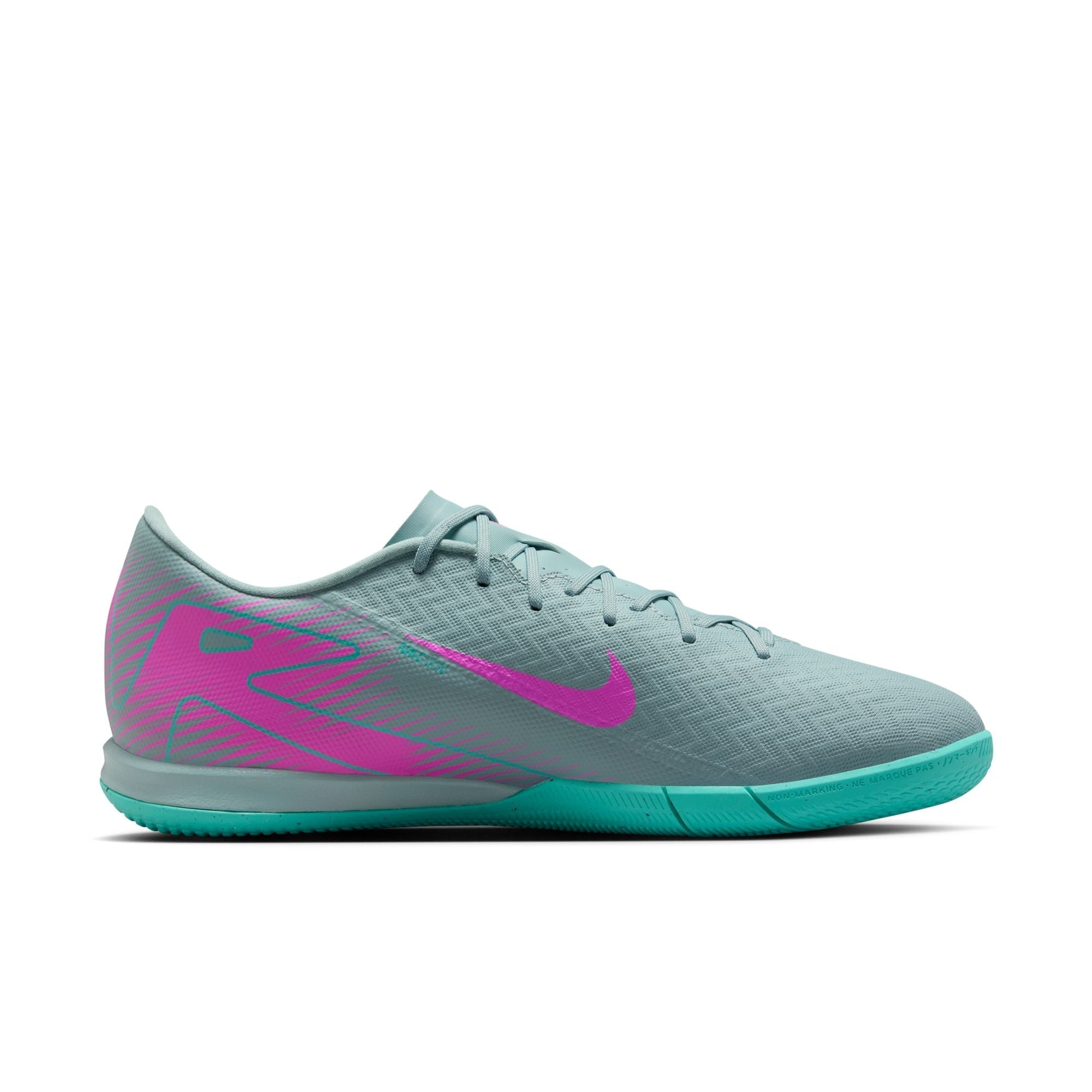 Nike Mercurial Vapor 16 Academy IC Low-Top Soccer Shoes