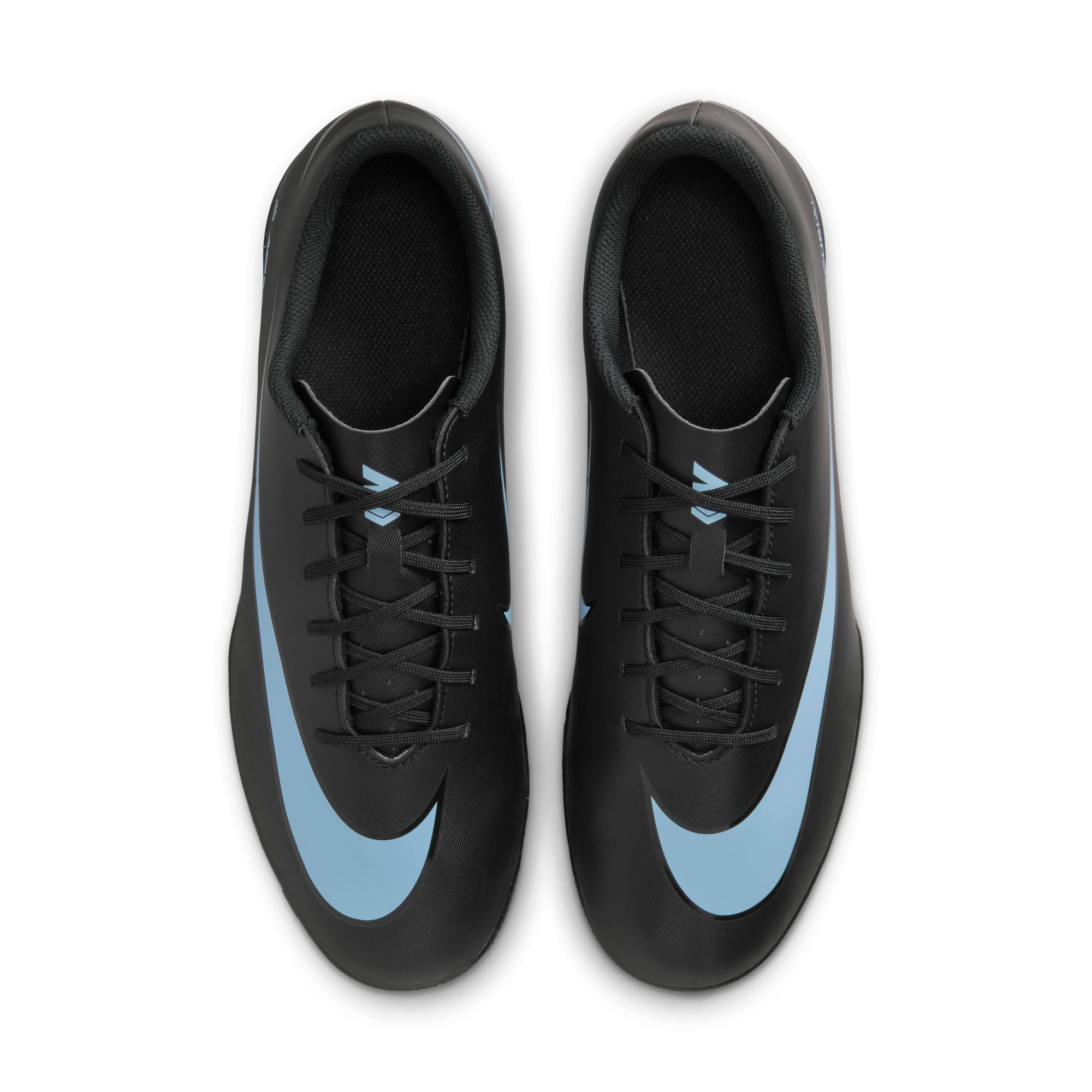 Nike Mercurial Vapor 16 Club Indoor/Court Low-Top Soccer Shoes