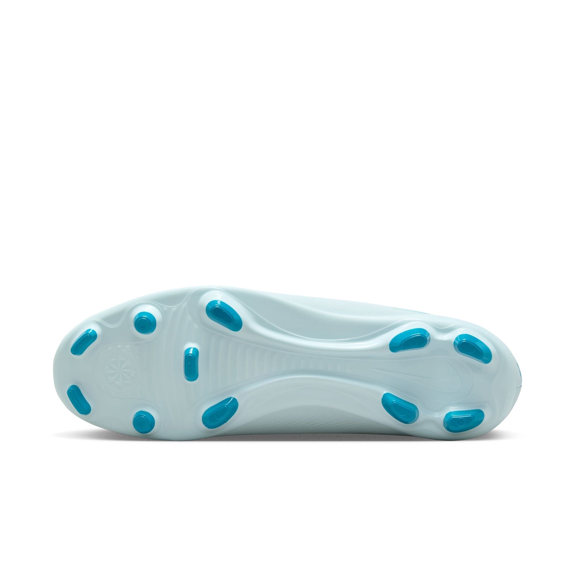 Nike Mercurial Vapor 16 Club MG Low-Top Soccer Cleats