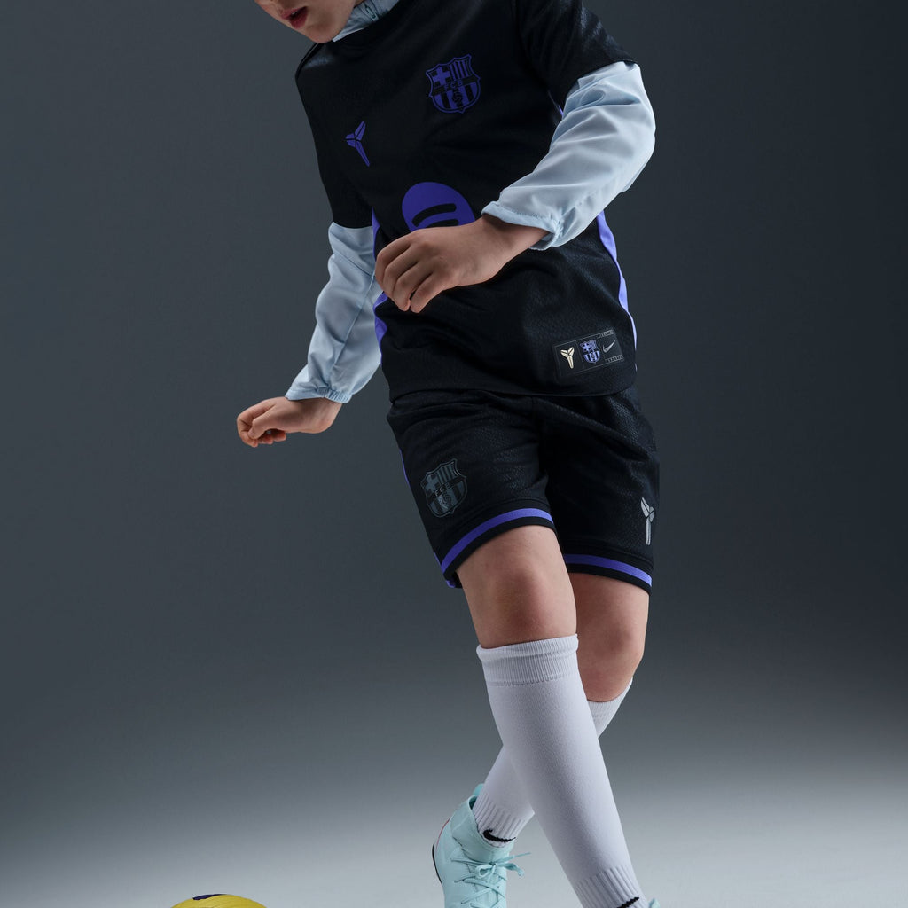 Nike Kobe Bryant FC Barcelona 2025/26 Stadium Away Big Kids' Dri-FIT Soccer Replica Shorts