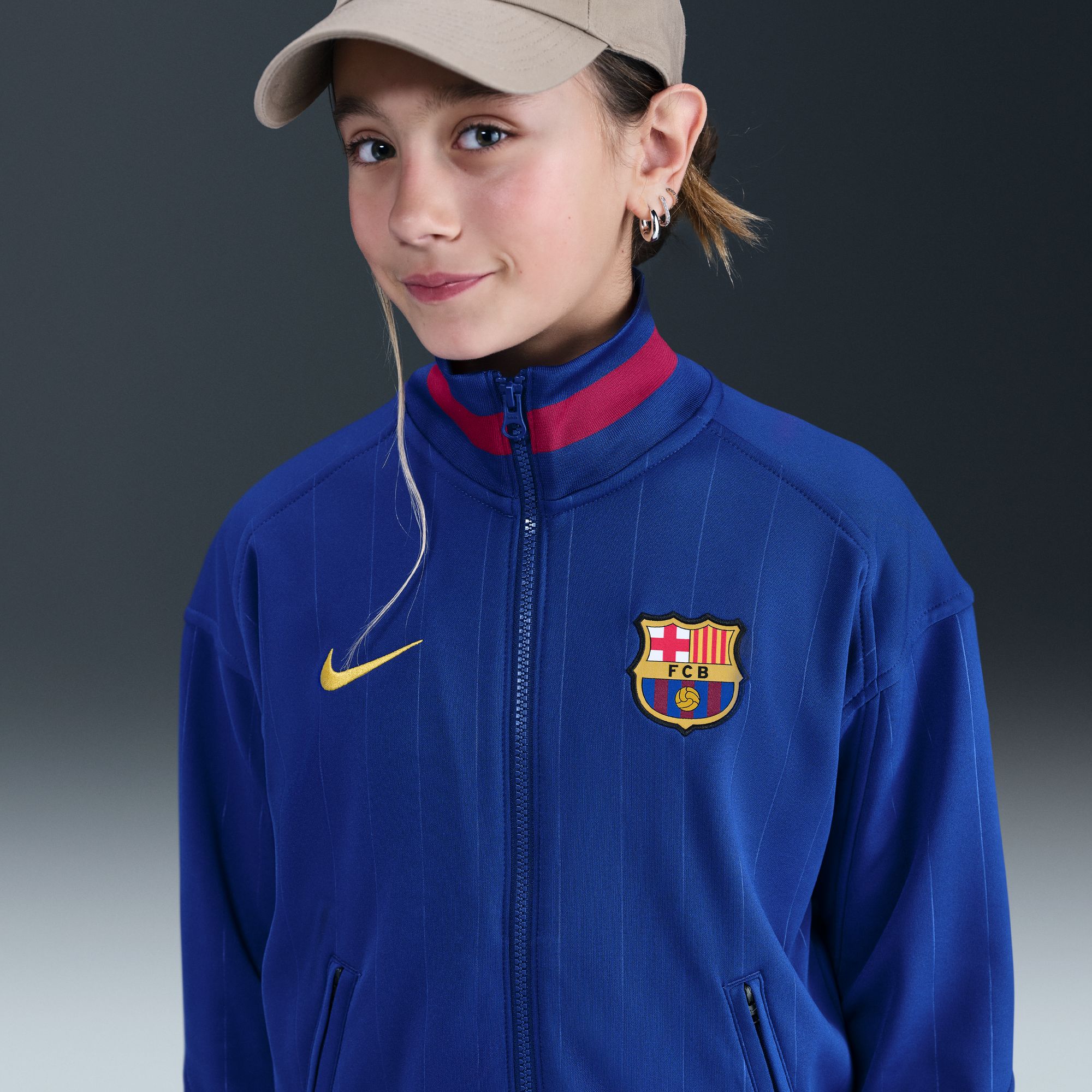 Nike FC Barcelona Academy Pro Home Big Kids' Dri-FIT Soccer Anthem Jacket
