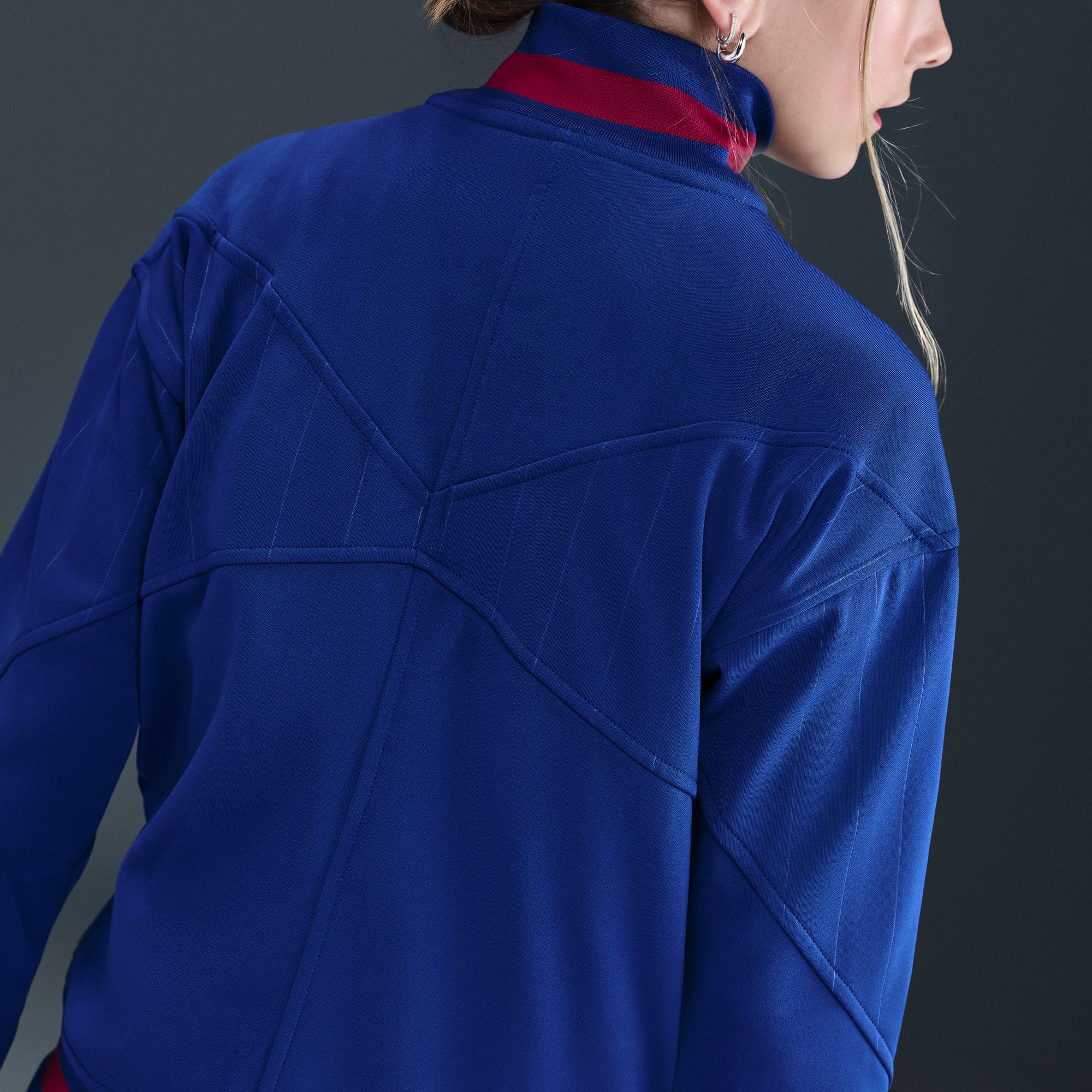 Nike FC Barcelona Academy Pro Home Big Kids' Dri-FIT Soccer Anthem Jacket