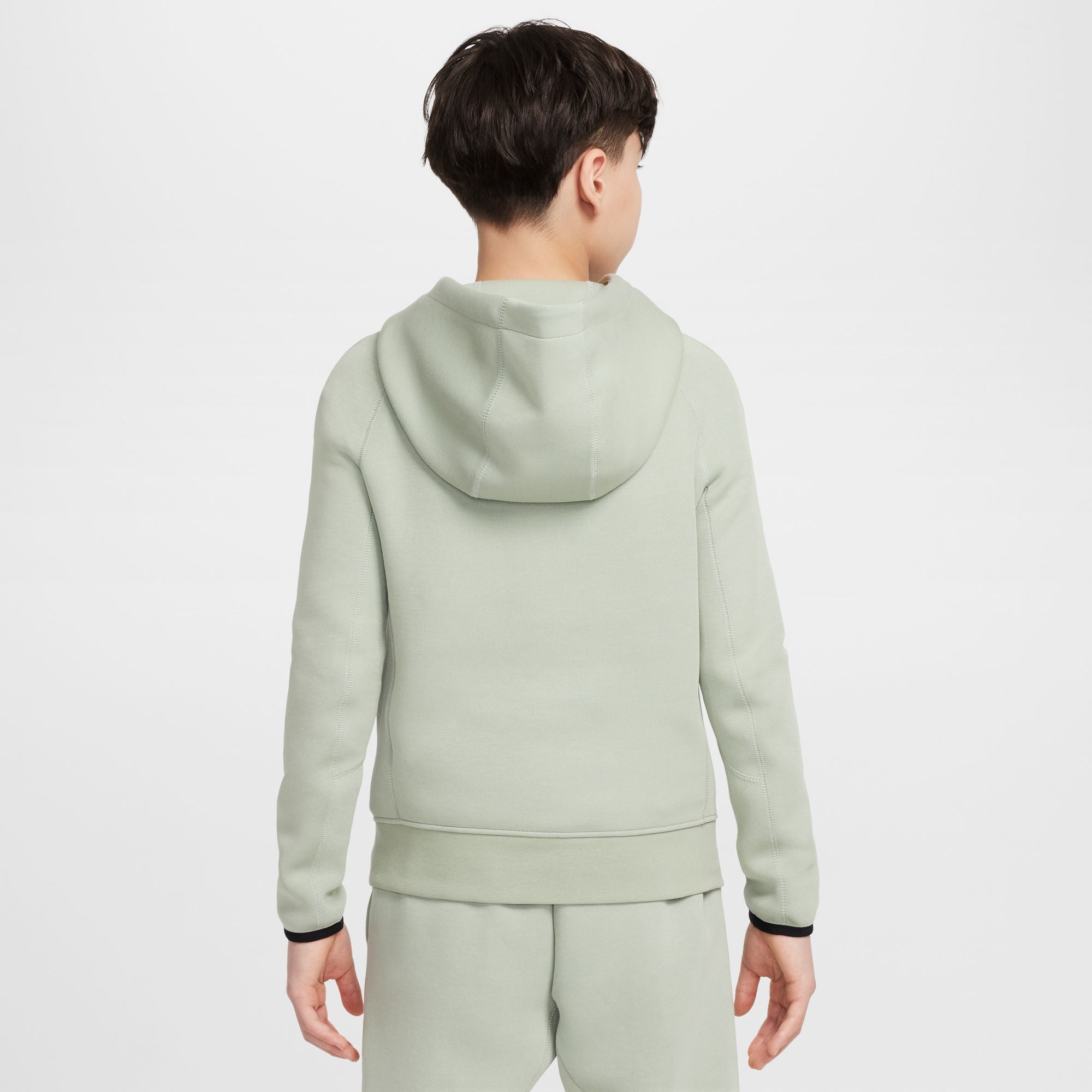 Nike Chelsea FC Tech Big Kids' (Boys') Soccer Fleece Pullover Hoodie