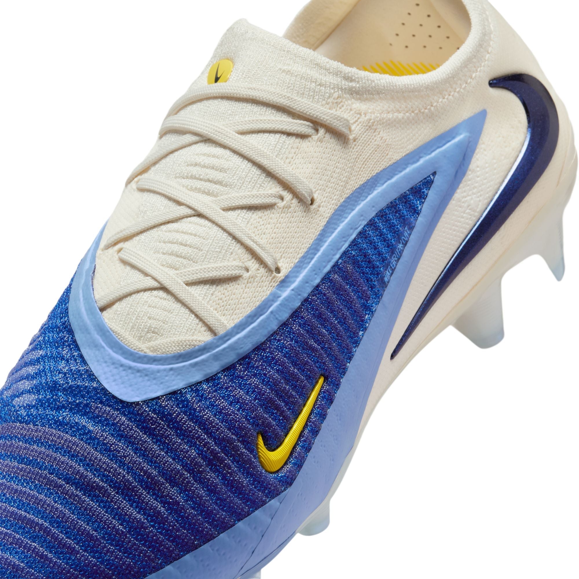 Nike Phantom 6 Low Elite Firm-Ground Soccer Cleats