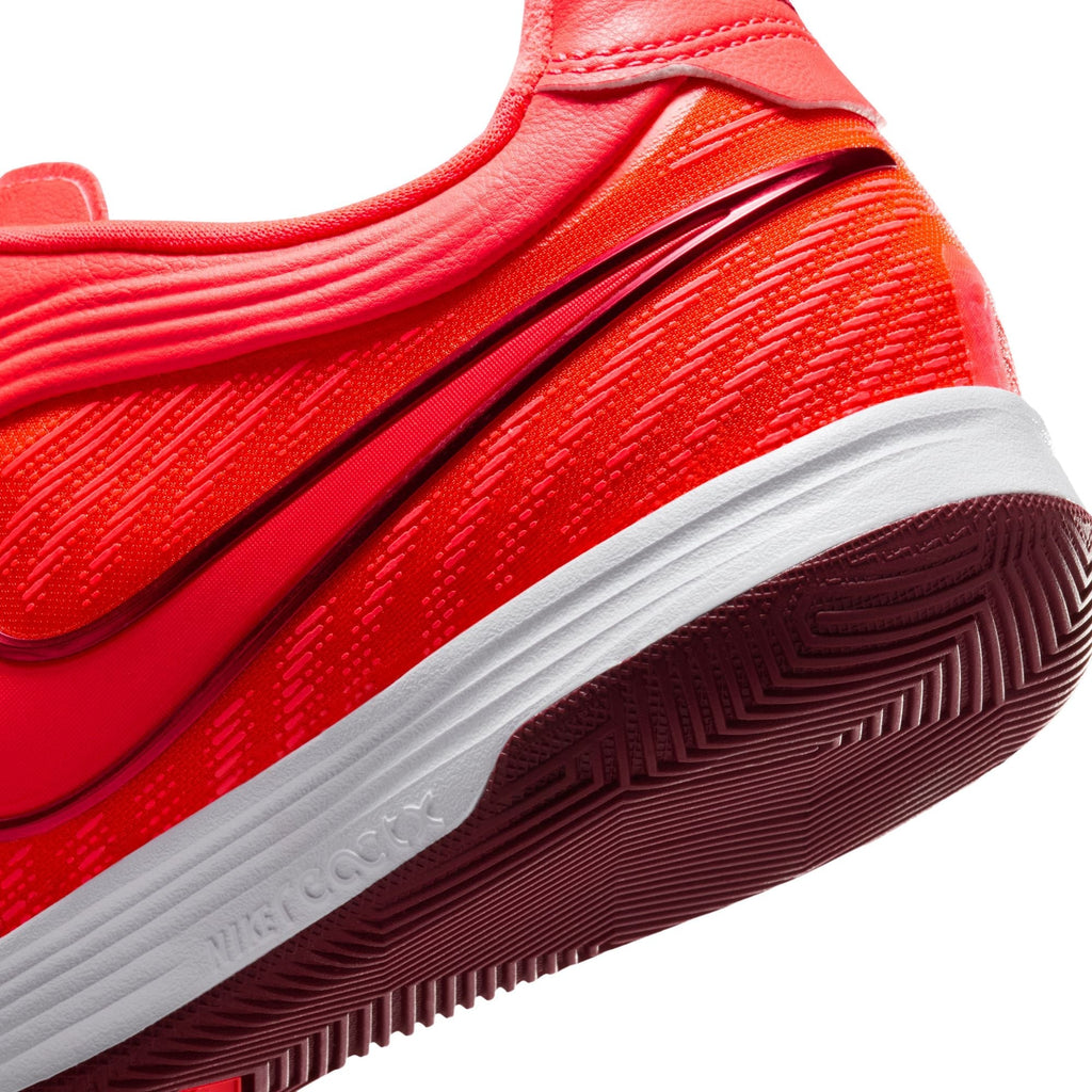 Nike Tiempo Reactgato Indoor/Court Low-Top Soccer Shoes