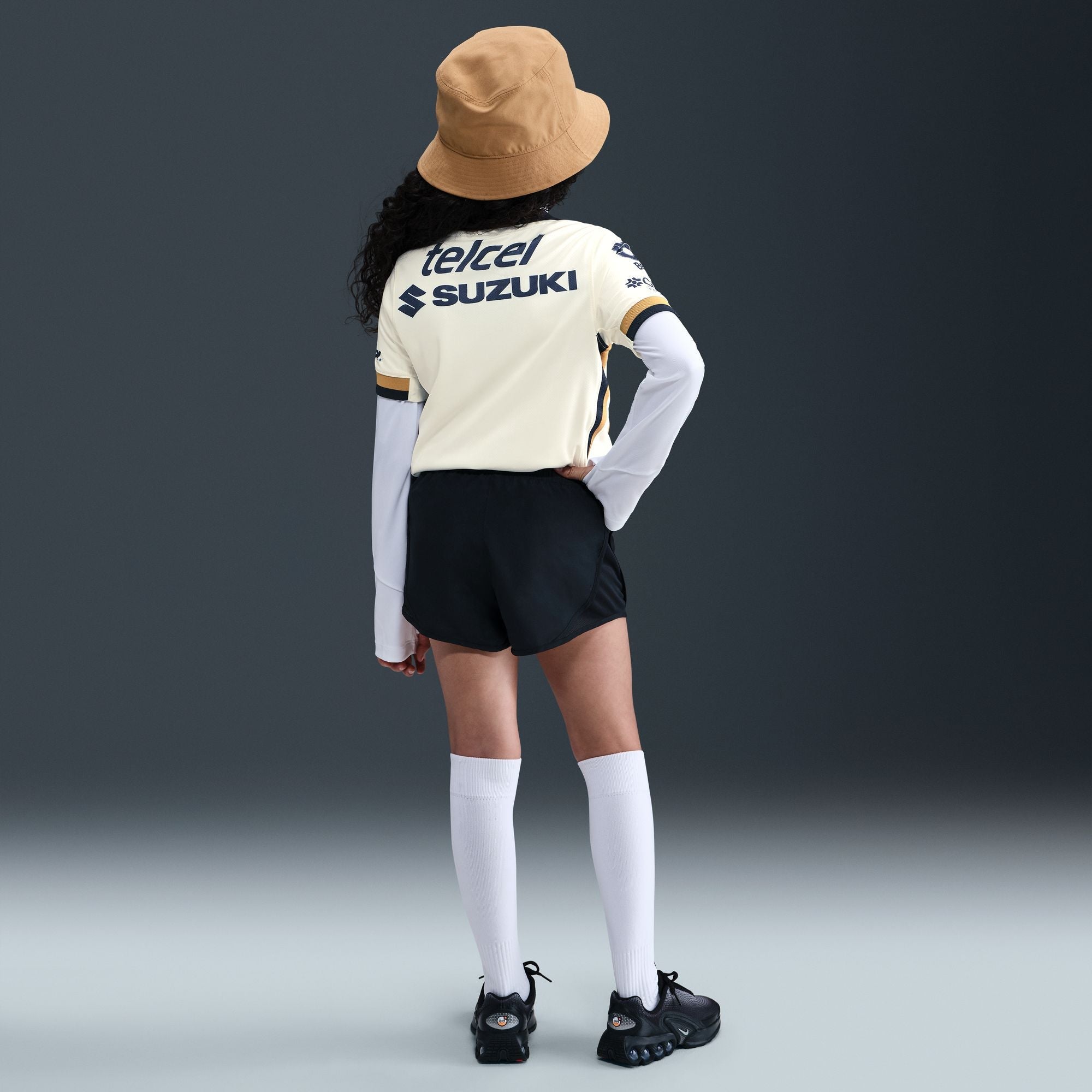 Nike Pumas UNAM 2025/26 Stadium Home Big Kids' Dri-FIT Soccer Replica Jersey