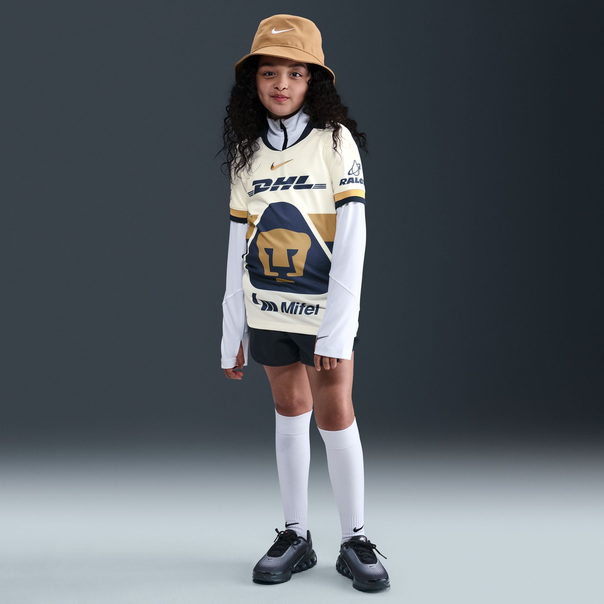 Nike Pumas UNAM 2025/26 Stadium Home Big Kids' Dri-FIT Soccer Replica Jersey