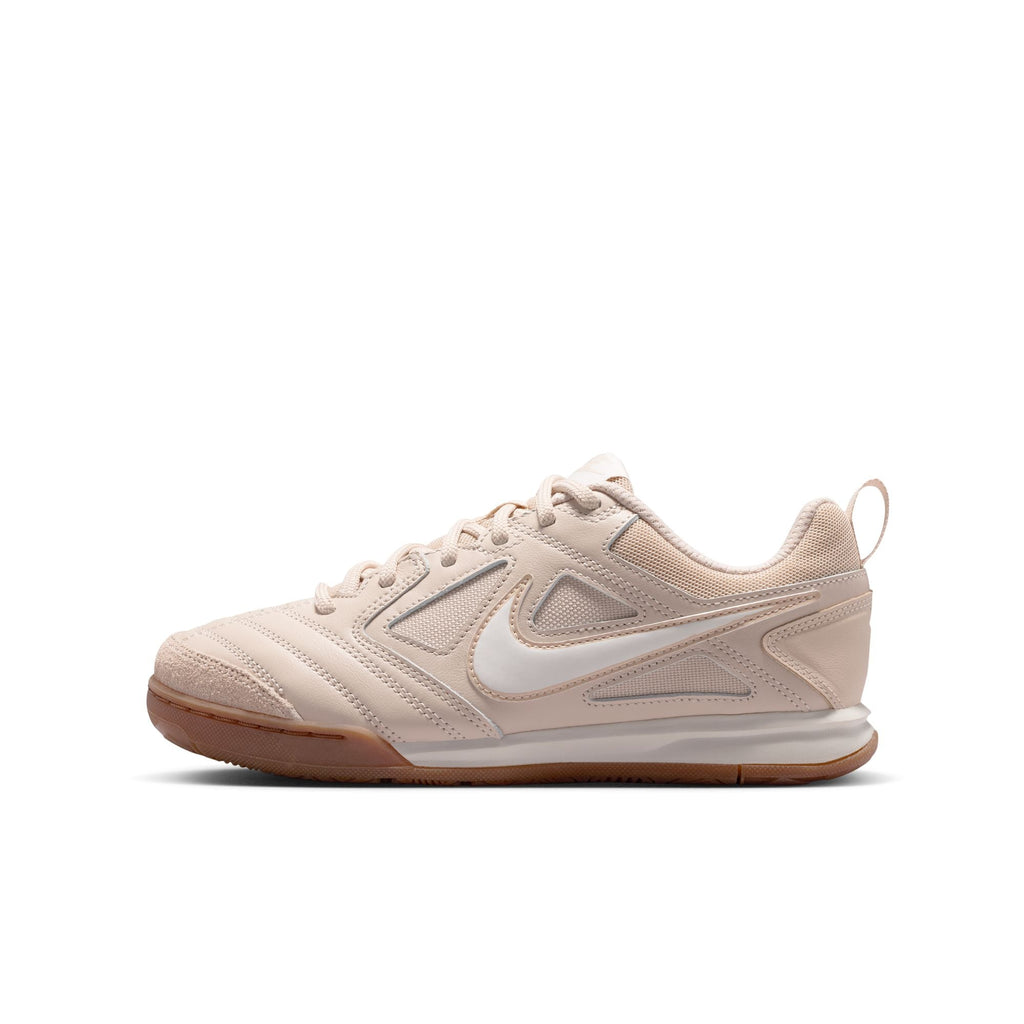 Nike Gato Big Kids' Indoor Soccer Shoes