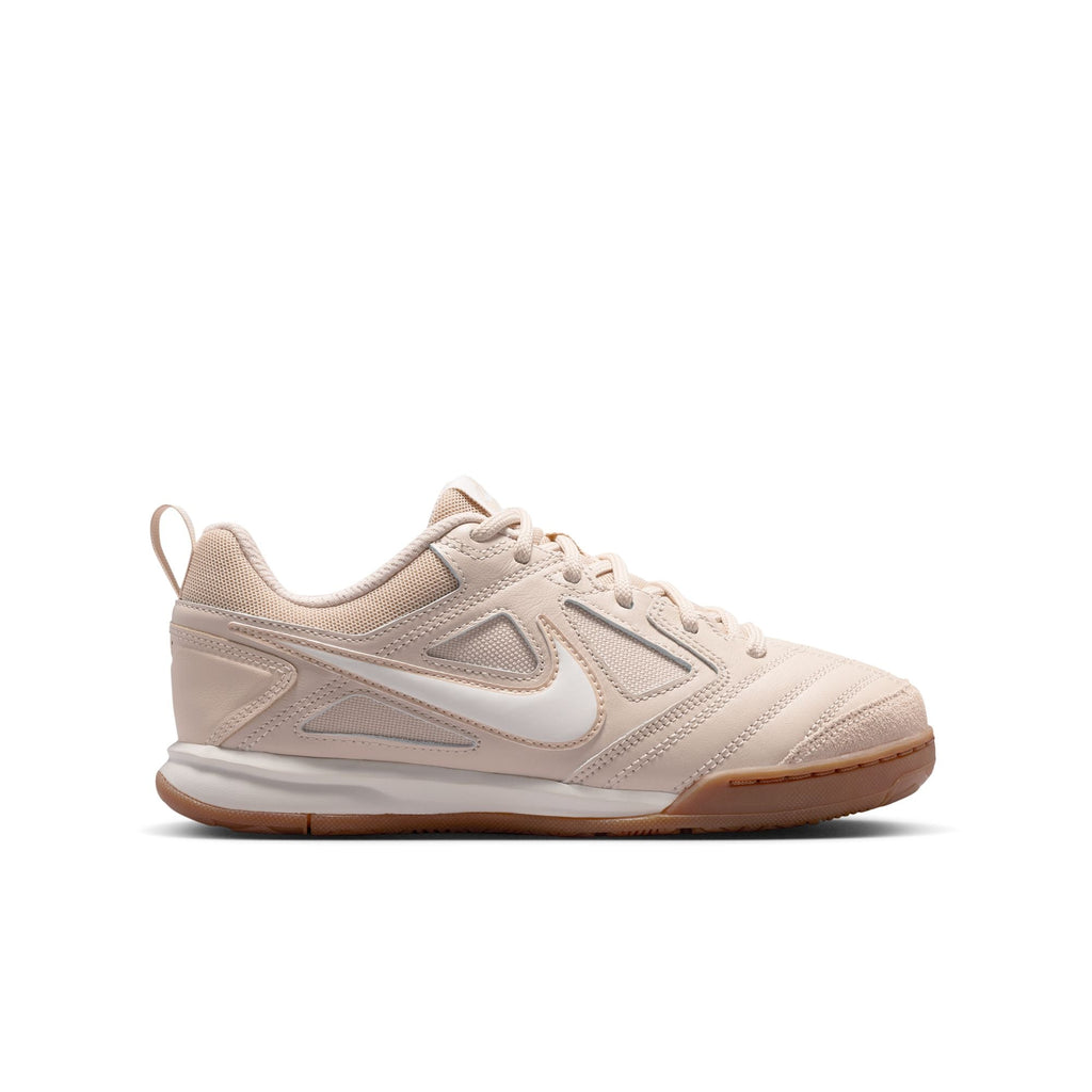 Nike Gato Big Kids' Indoor Soccer Shoes