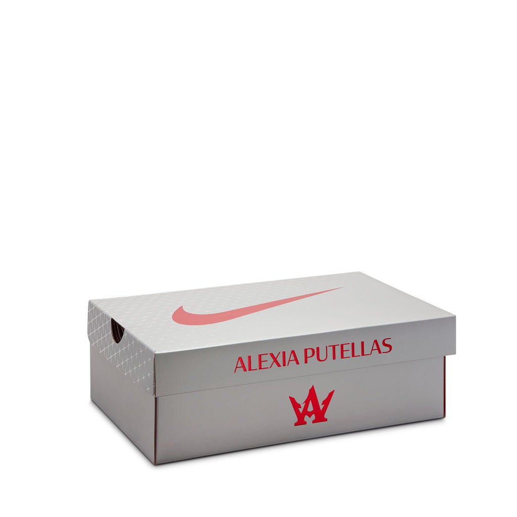 Nike Phantom 6 Low Elite "Alexia Putellas" Firm-Ground Soccer Cleats