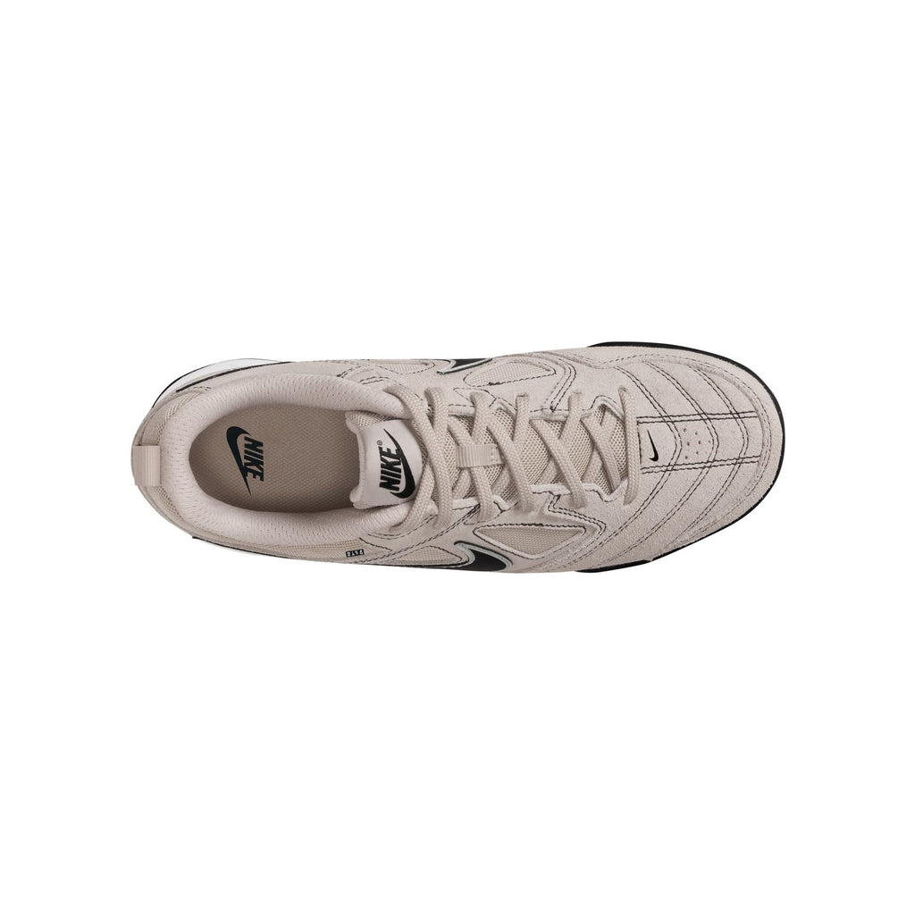 Nike Gato Big Kids' Indoor Soccer Shoes