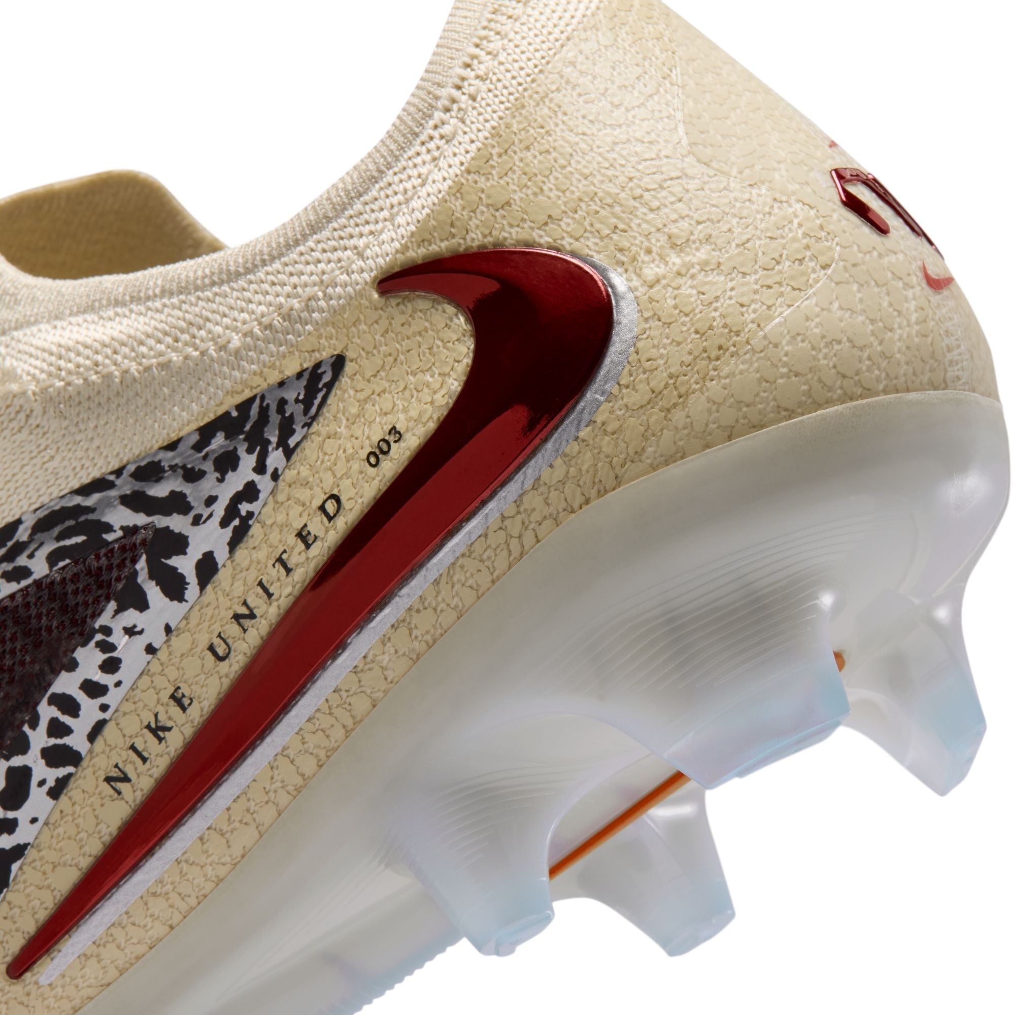 Nike United Phantom 6 Low Elite Firm-Ground Soccer Cleats