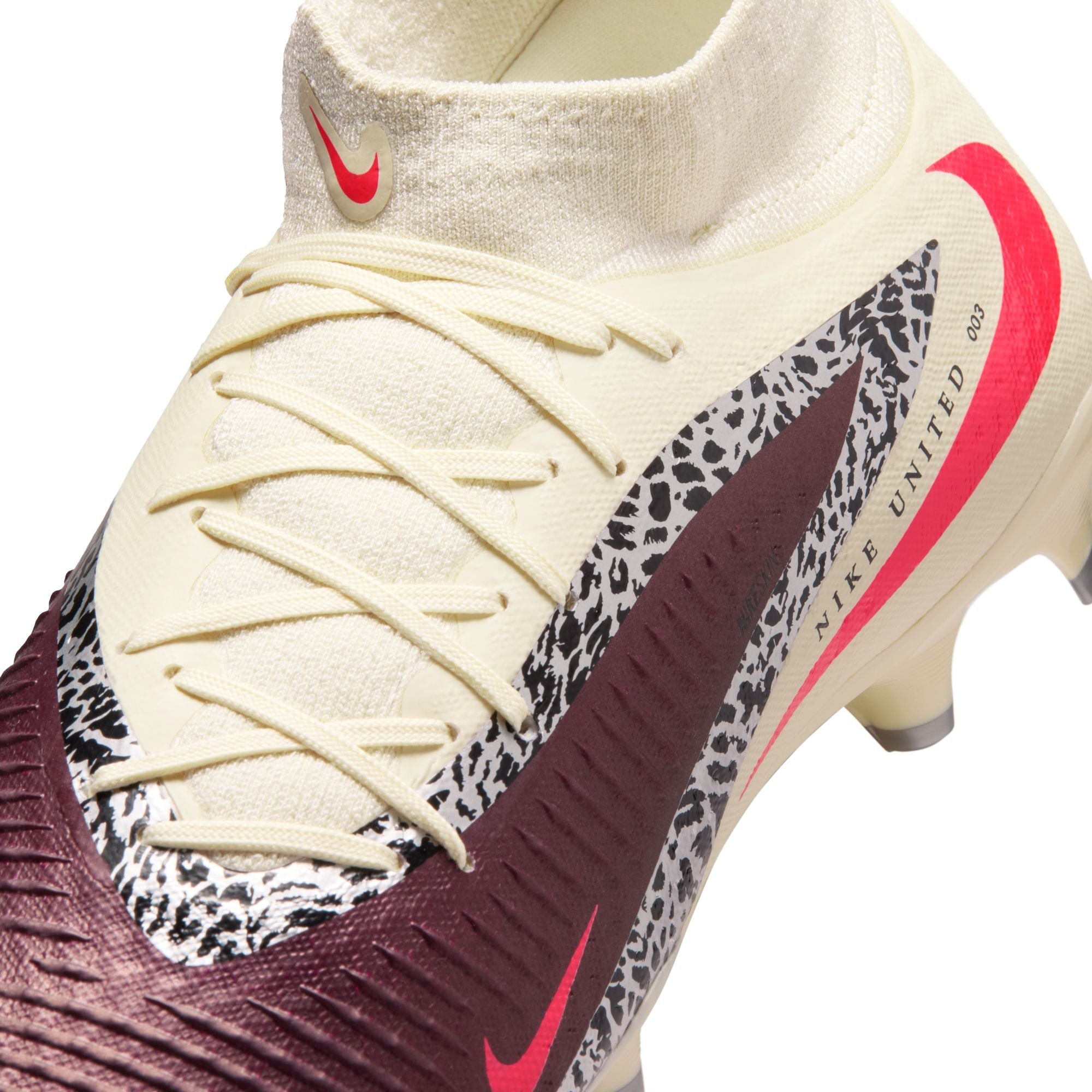 Nike United Phantom 6 High Academy Multi-Ground Soccer Cleats