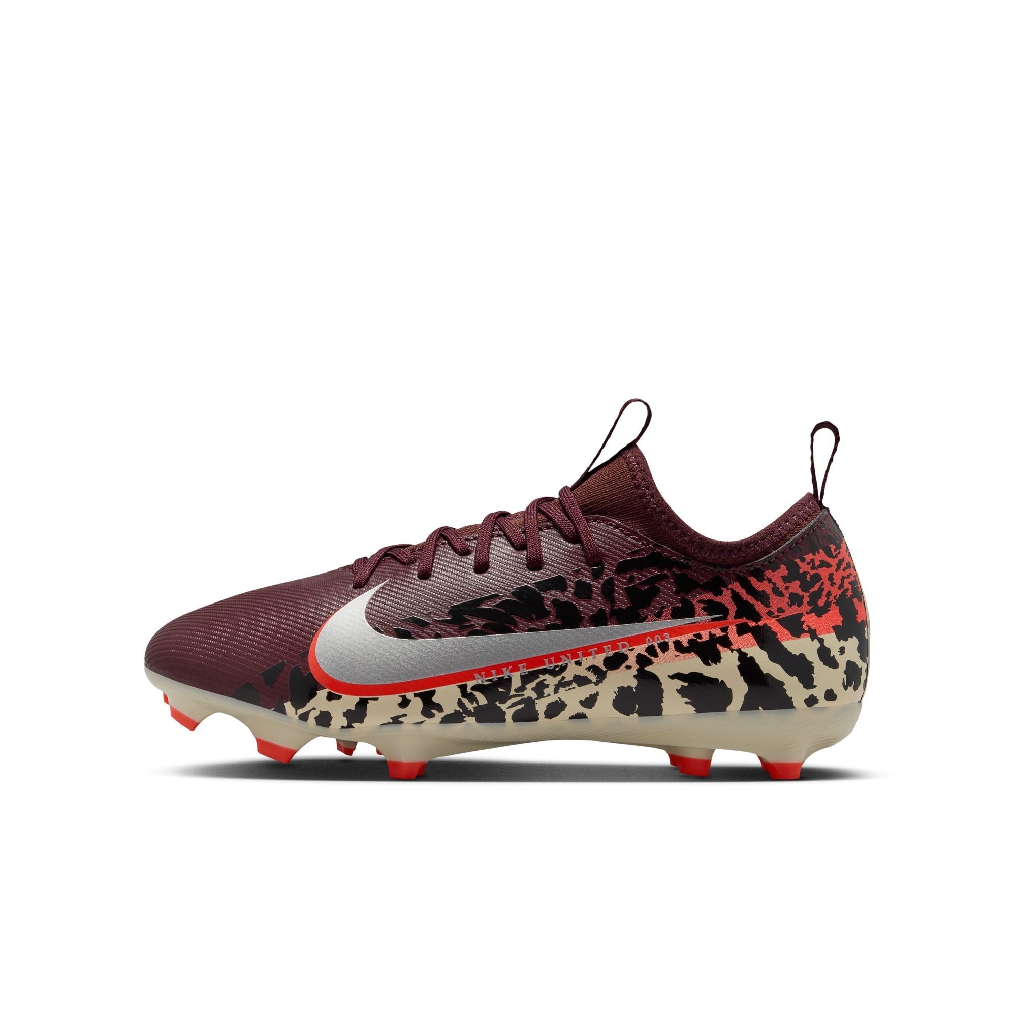 Nike United Jr. Mercurial Vapor 16 Academy Big Kids' Multi-Ground Low-Top Soccer Cleats