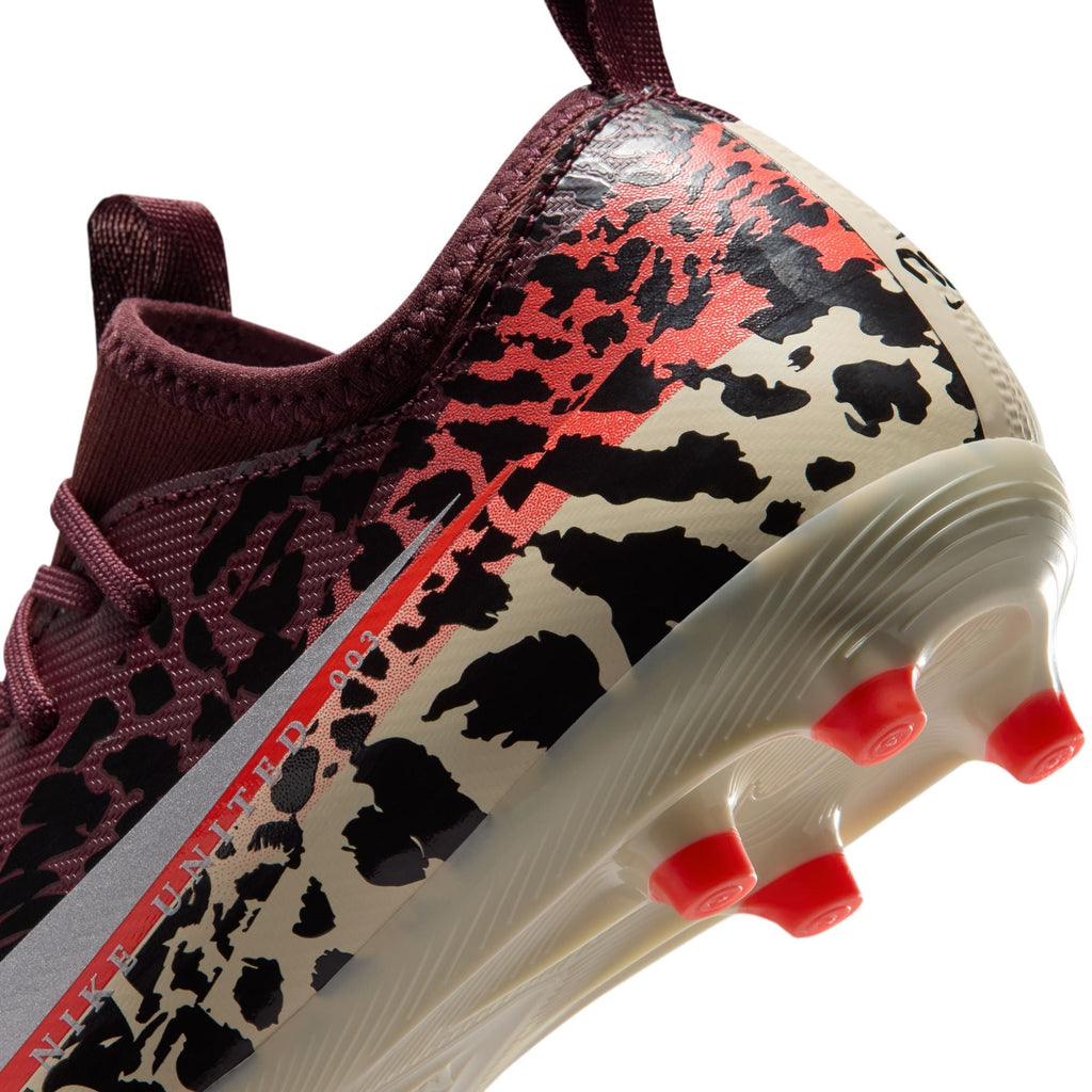 Nike United Jr. Mercurial Vapor 16 Academy Big Kids' Multi-Ground Low-Top Soccer Cleats