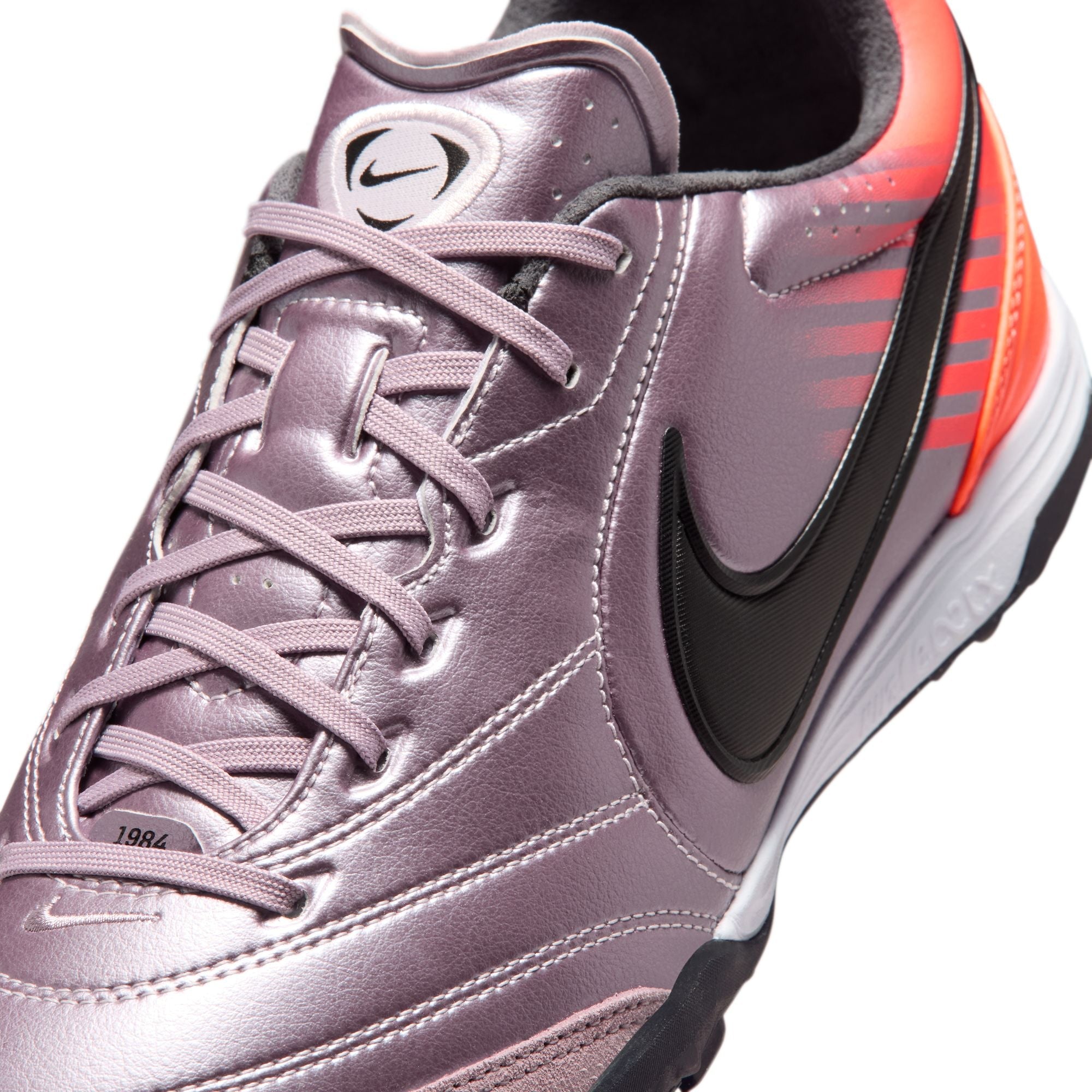 Nike Tiempo Ligera Pro Heritage