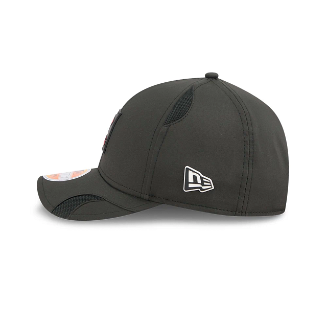 Atlanta Falcons NFL New Era Men's Charcoal 9Forty 2025 Sideline M-Crown Snapback