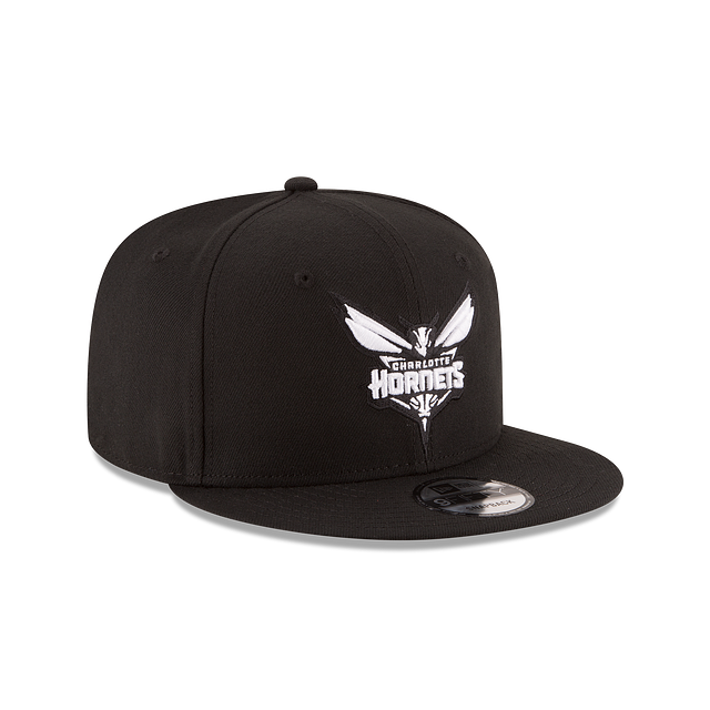 Charlotte Hornets NBA New Era Men's Black/White 9Fifty Basic Snapback