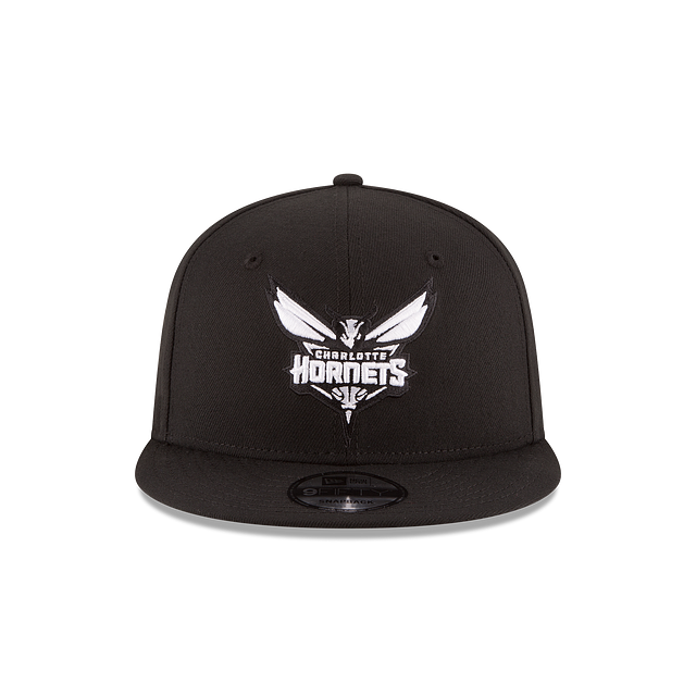 Charlotte Hornets NBA New Era Men's Black/White 9Fifty Basic Snapback