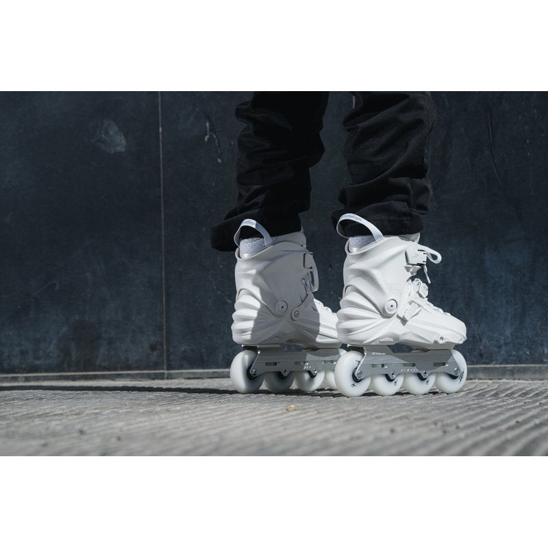 Flying Eagle X7D Reaver D8490 White Skates