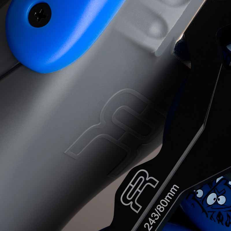 FR 1 80 Blue Grey Skates