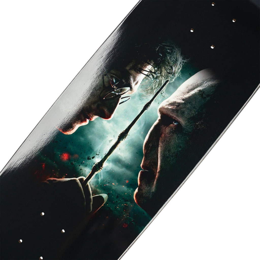 Welcome x Harry Potter Skateboard Deck Finale on Boline 2.0 Black Dip 9.5"