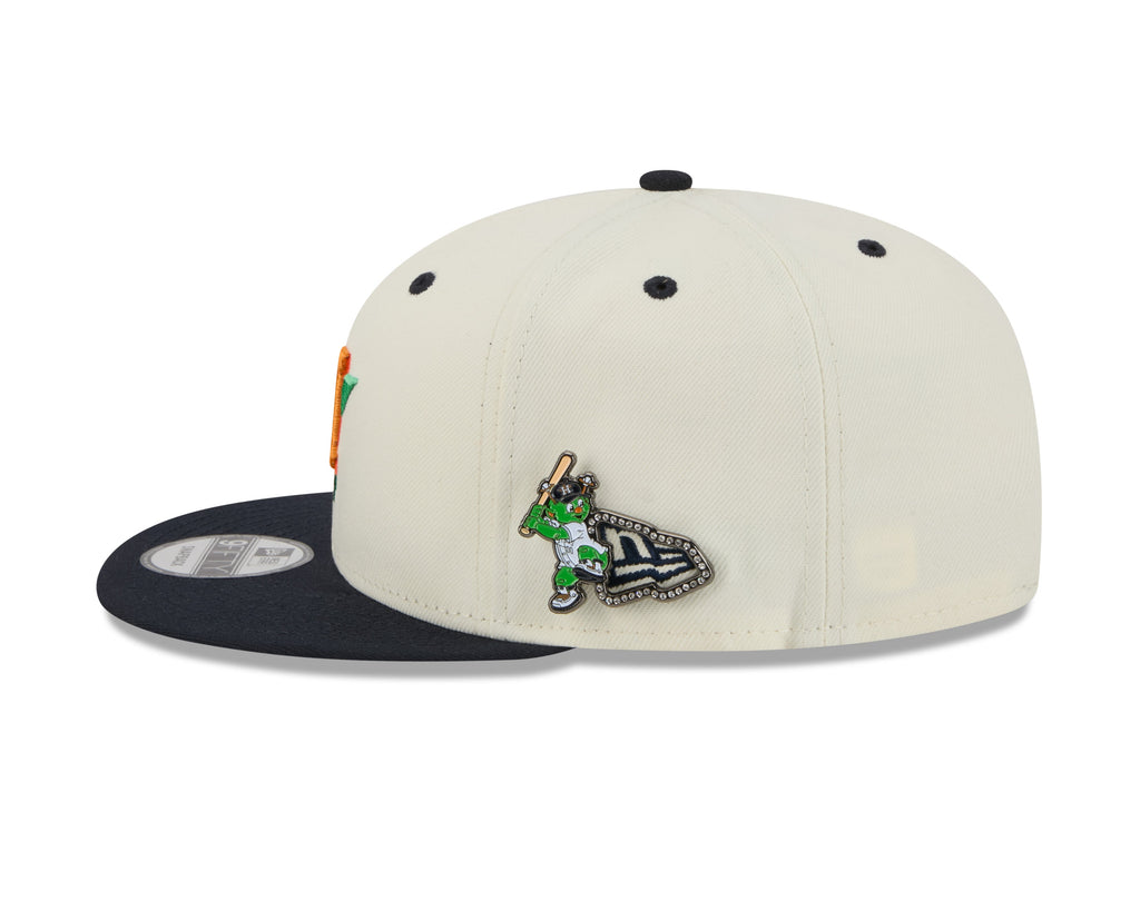 Houston Astros MLB New Era Men's Cream/Navy 9Fifty Mascot Pin Snapback