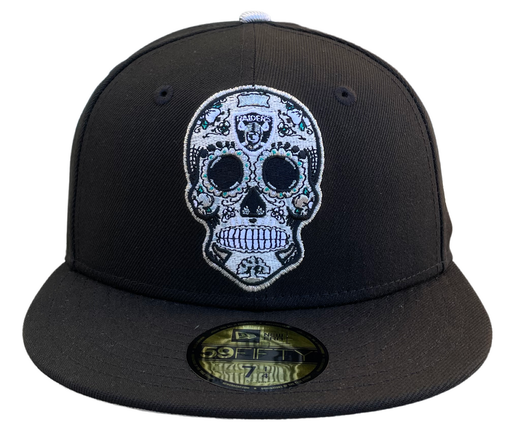 NEW ERA LAS VEGAS RAIDERS SUGAR SKULL 59FIFTY FITTED HAT-BLACK/METALLIC