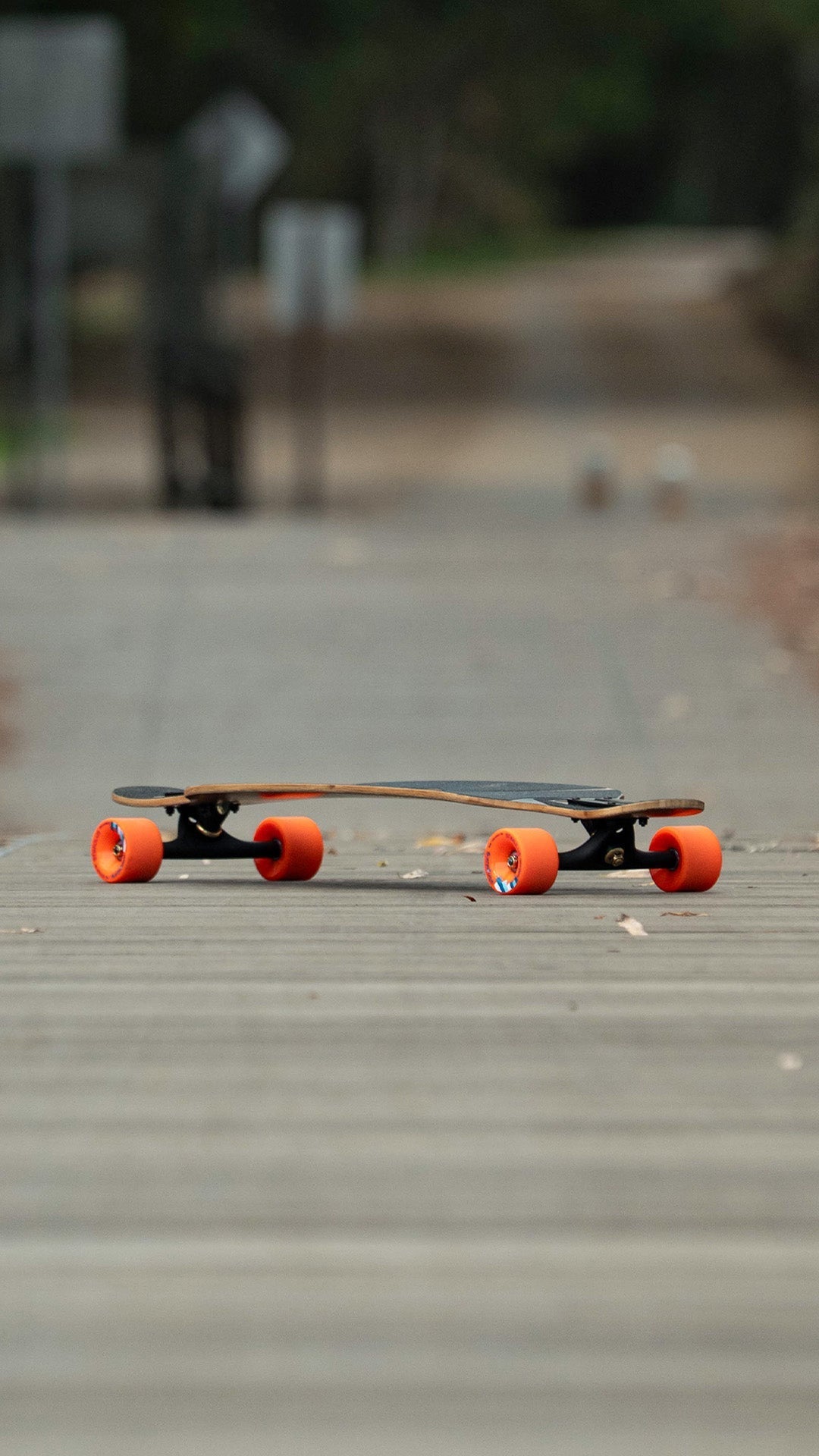 Loaded Boards Tan Tien Prism Complete (70mm Stimulus, Paris Trucks, Flex 2)