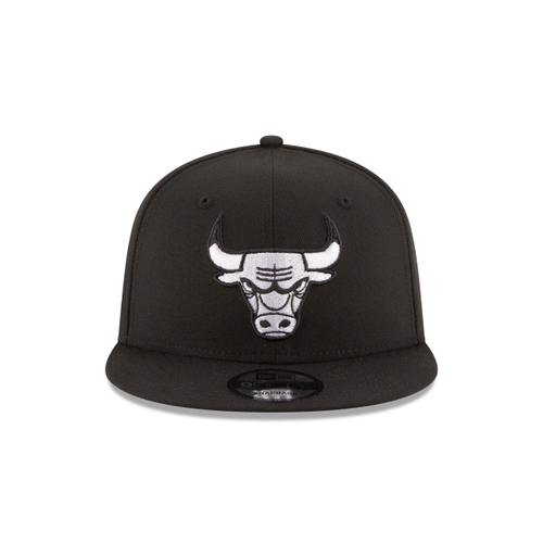 CHICAGO BULLS NEW ERA 2TONE BASICS BLACK ON WHITE  9FIFTY SNAPBACK