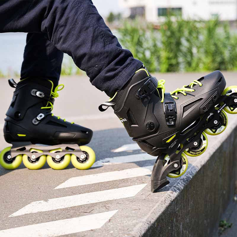 Rollerblade Lightning 80 Skates