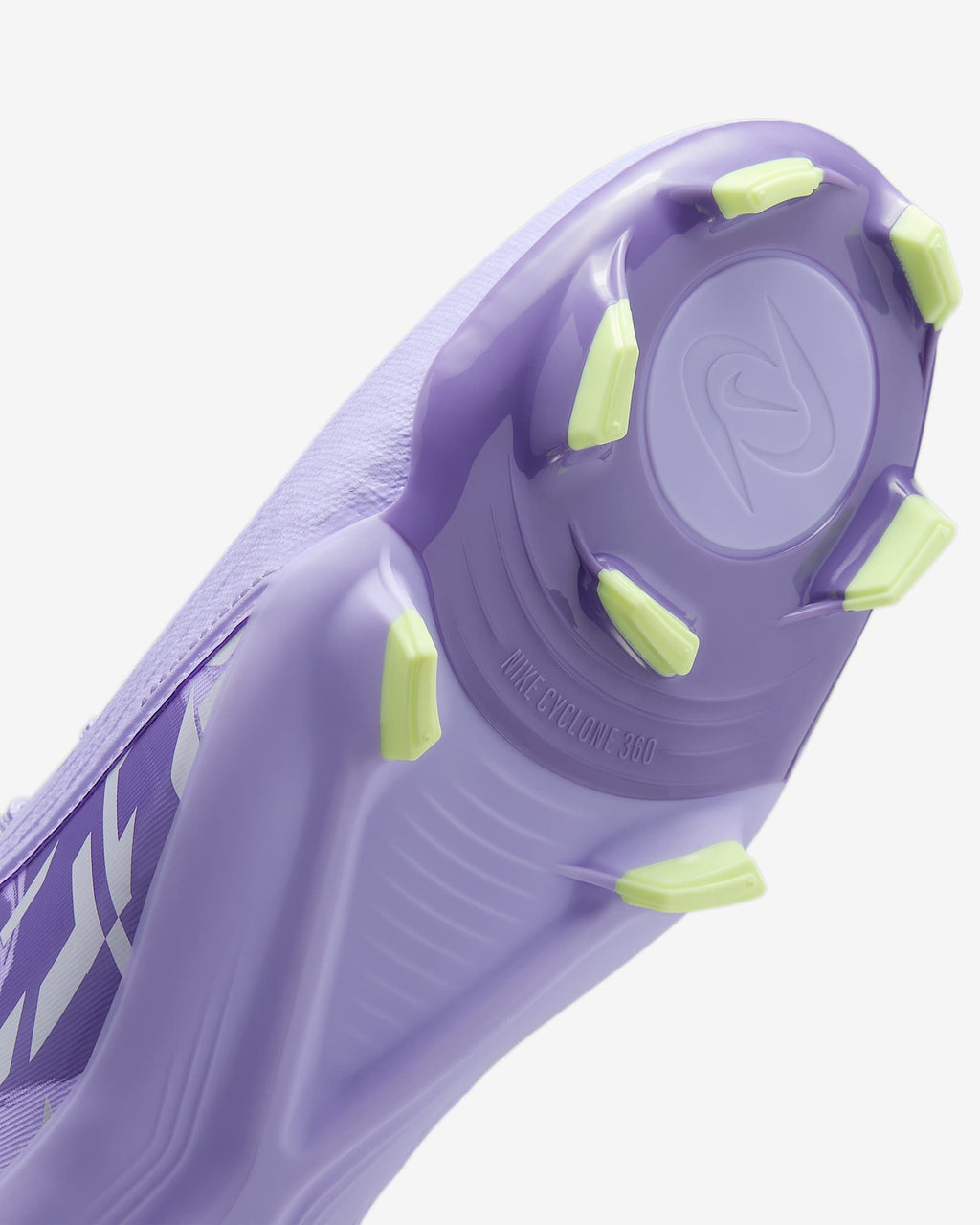 Nike United Phantom GX 2 Academy MG Soccer Cleats