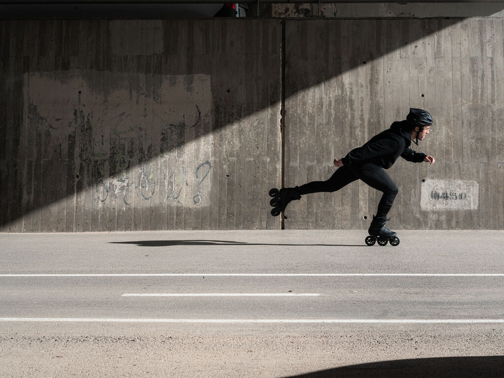🔥🔥🔥Powerslide Swell Triple Black 110 Trinity Skates