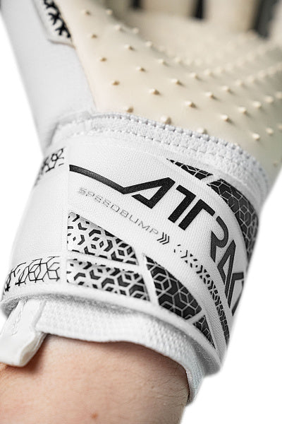 Reusch Attrakt Speedbump Goalkeeper Glove