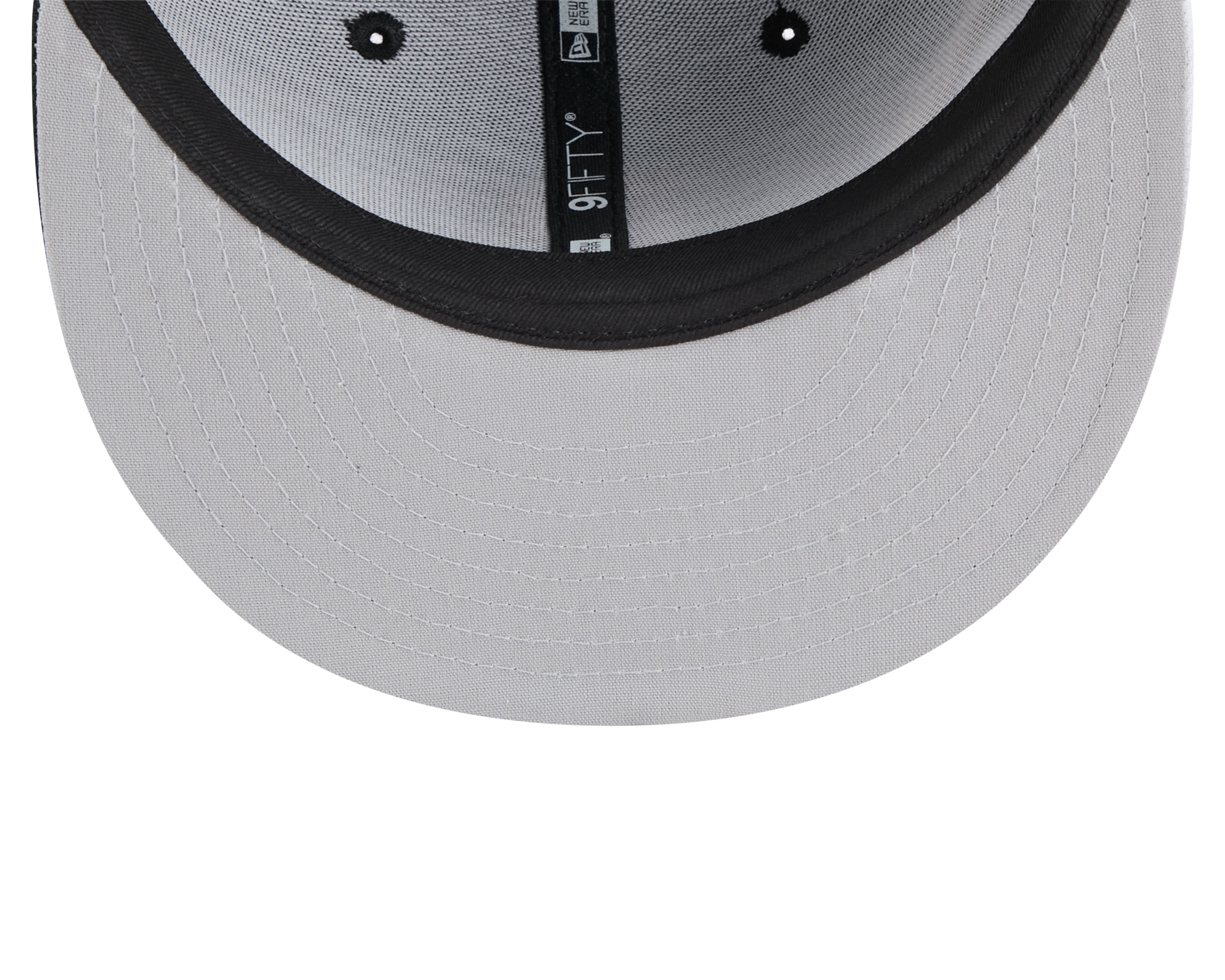 Roberto Clemente Pittsburgh Pirates MLB New Era Men's Black/White 9Fifty Name & Number Snapback