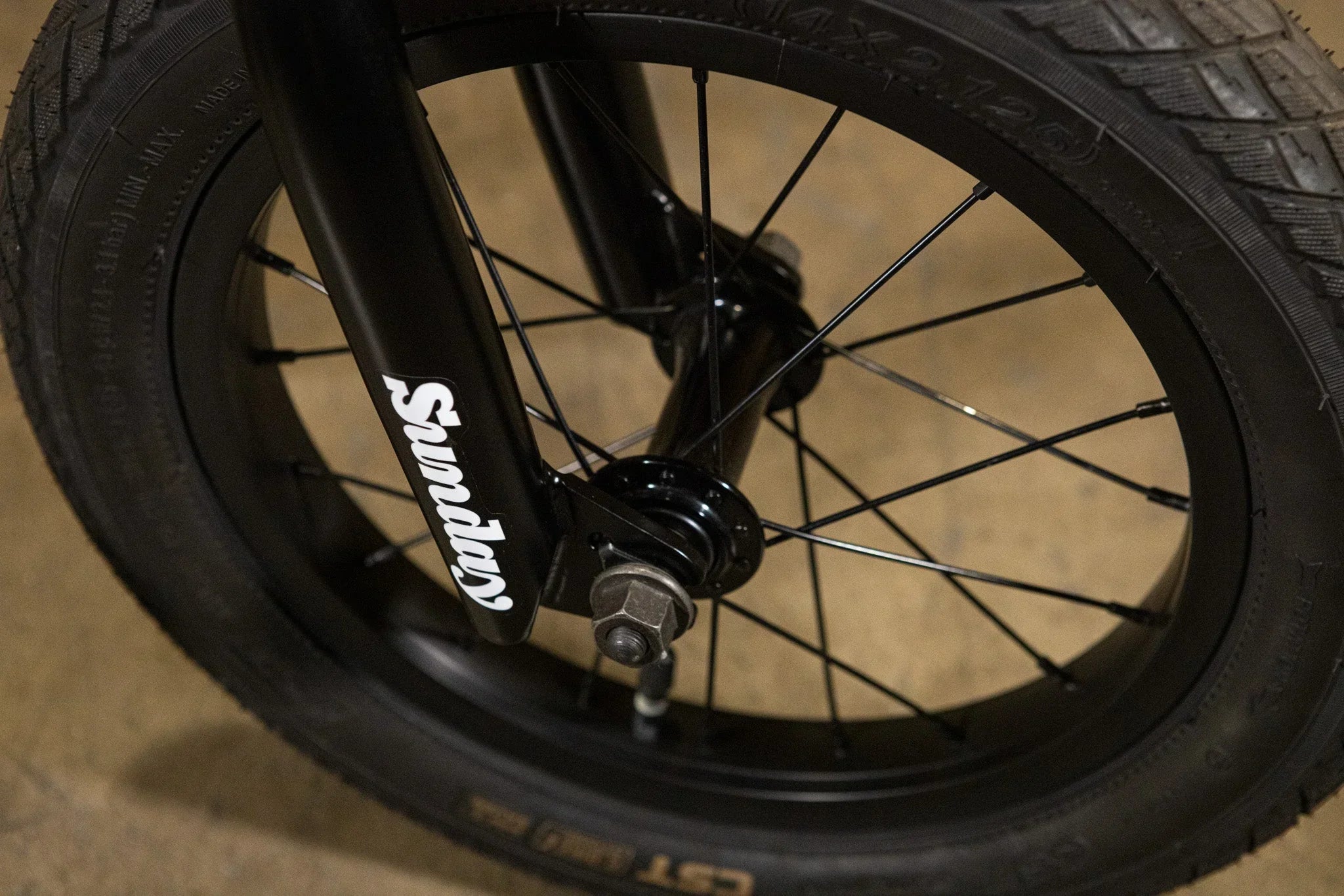 Sunday Aluminum Primer 14" Bike