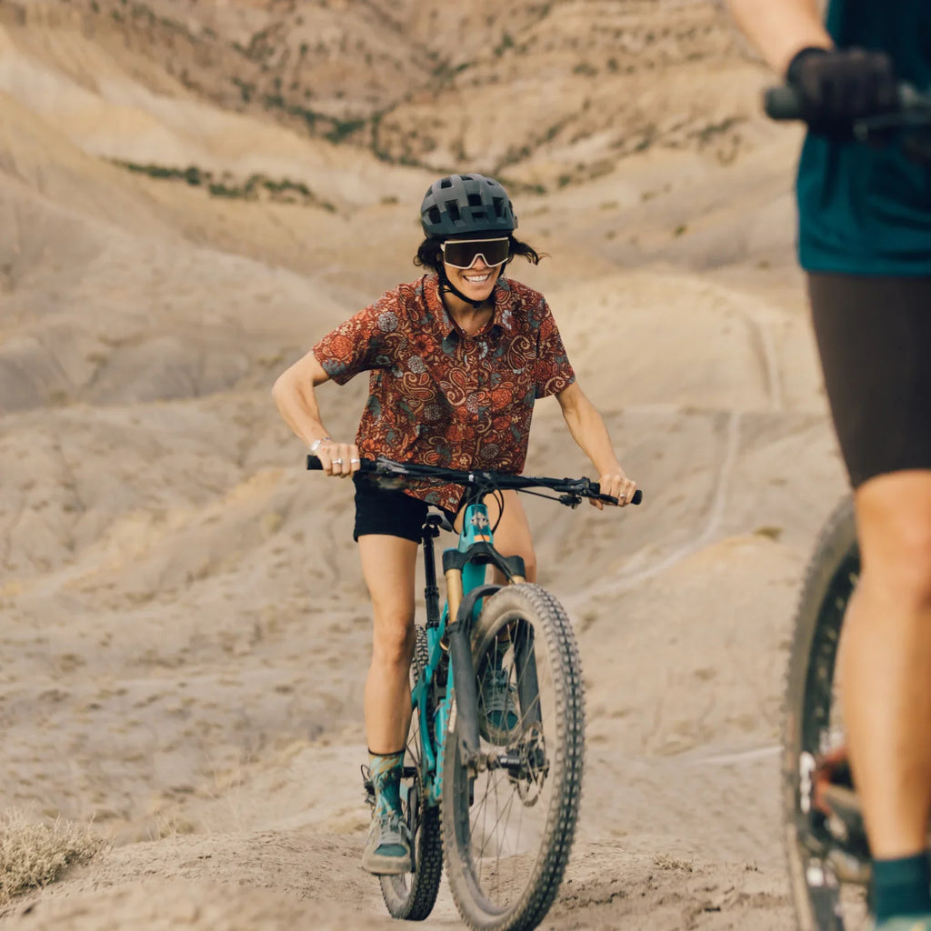 Smartwool - Women’s Everyday Short Sleeve Button Down - Burnt Sienna Paisley