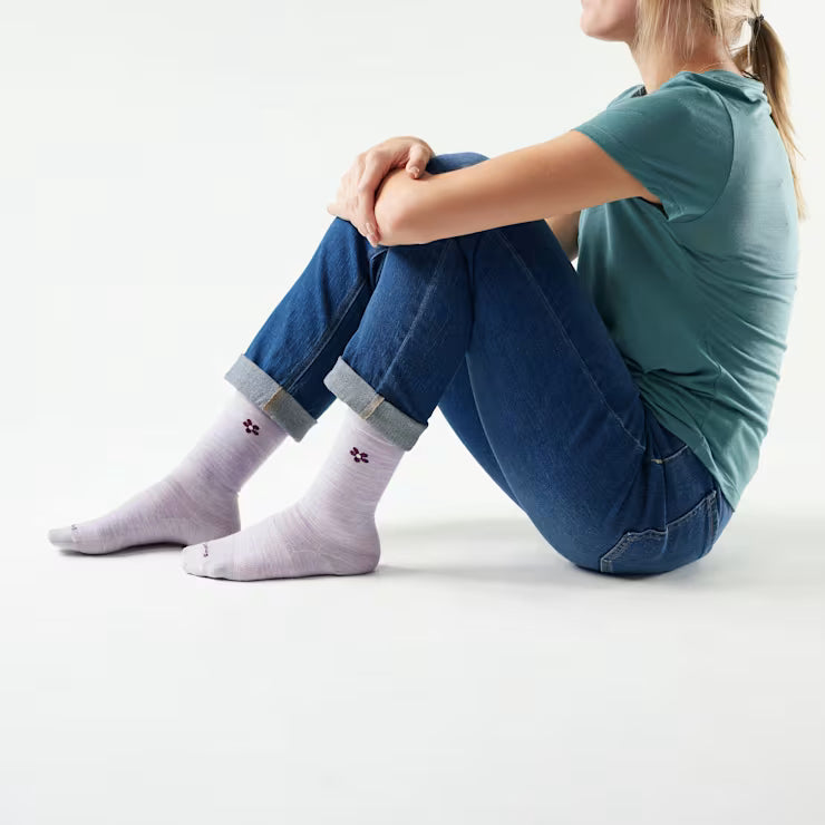Smartwool - Women's Everyday Groovy Bloom Crew Socks - Purple Eclipse