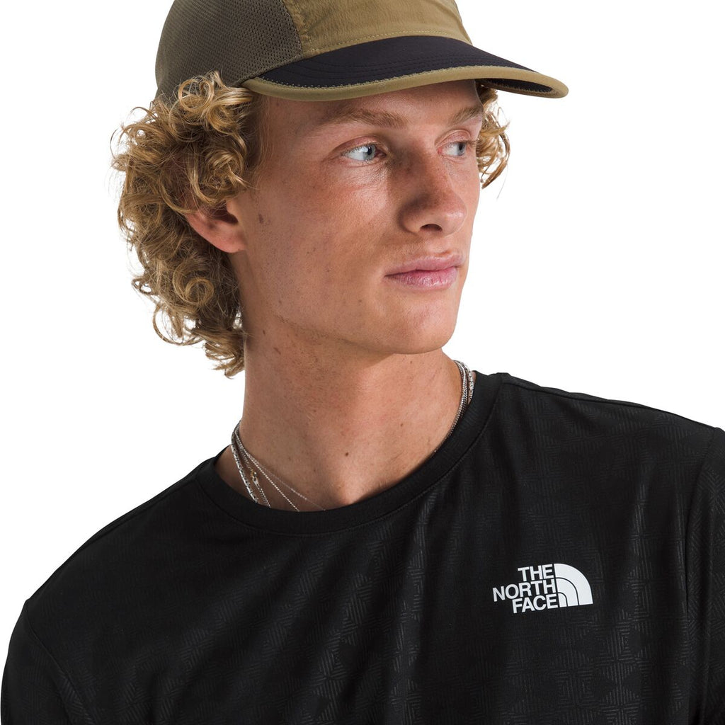 The North Face - Men's 24/7 Pentadome Embossed Reg Short-Sleeve Tee - TNF Black