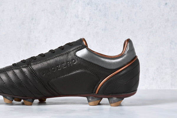 Unozero Black Cali Soccer Cleats