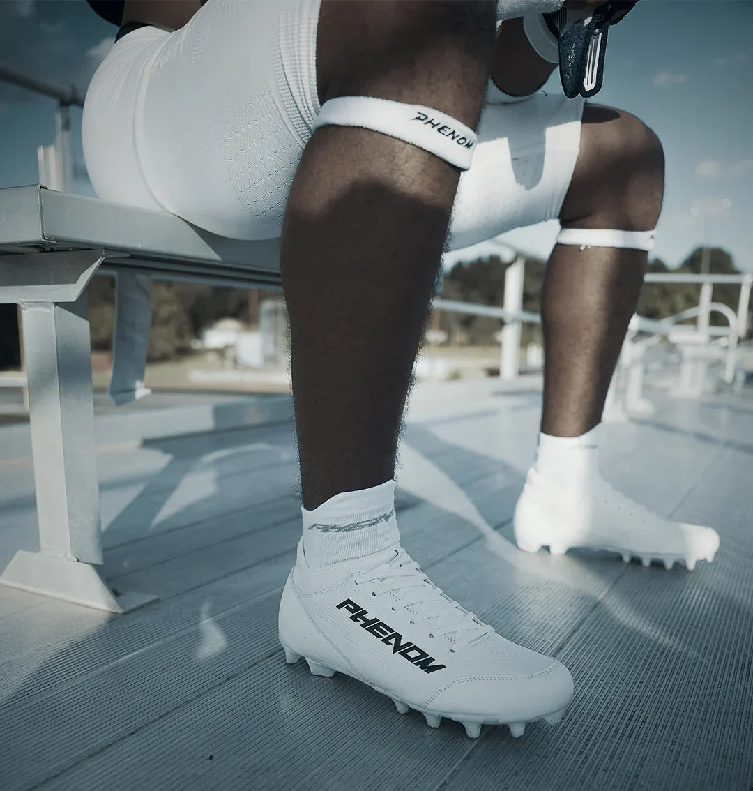 Phenom Elite Adult Velocity 3.0 Football Cleats