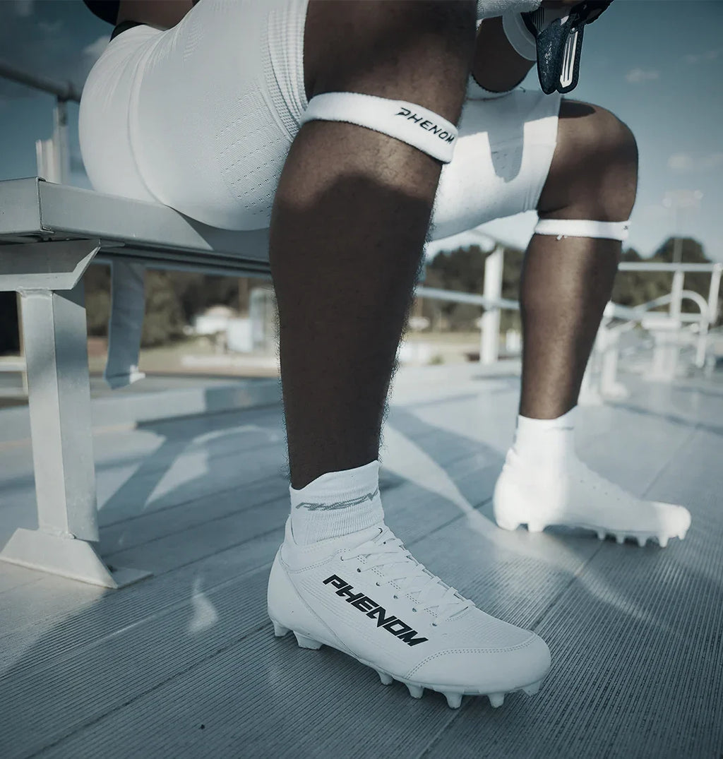 Phenom Elite Youth Velocity 3.0 Football Cleats