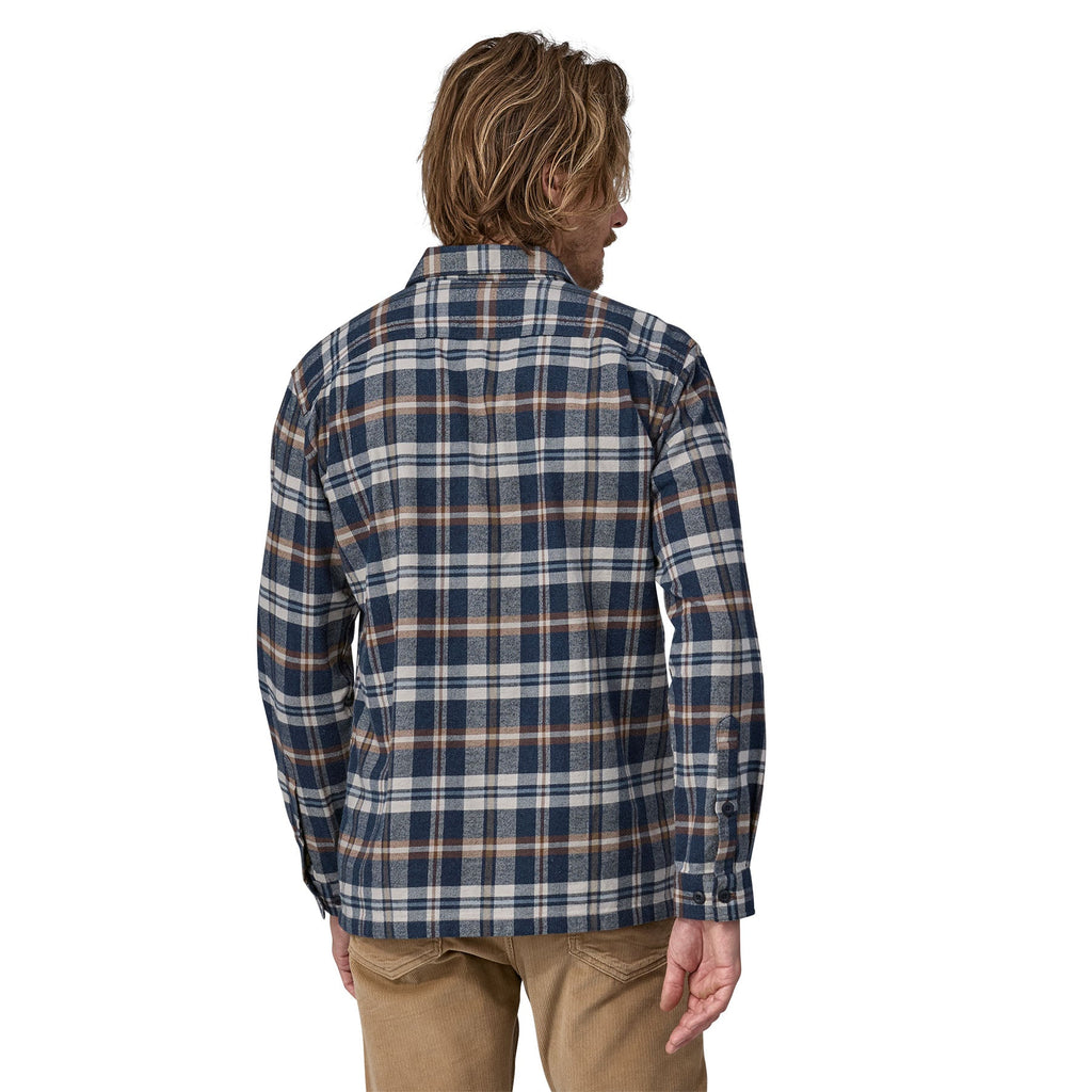 Patagonia M's Organic Cotton Midweight Fjord Flannel Shirt