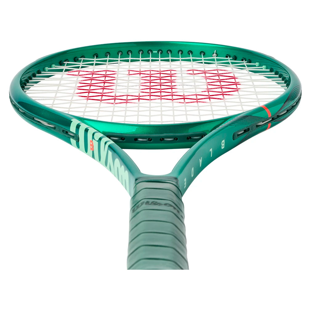 Wilson Blade 100 v10 Tennis Racquet