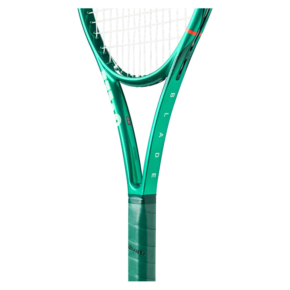 Wilson Blade 100UL v10 Tennis Racquet