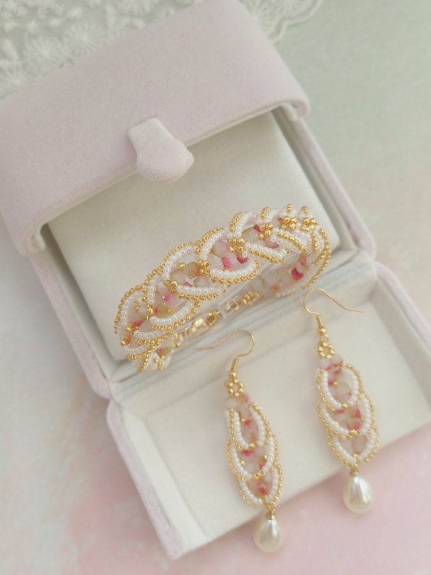 French Vintage Romance: Handmade Beaded Pearl Drop Earrings