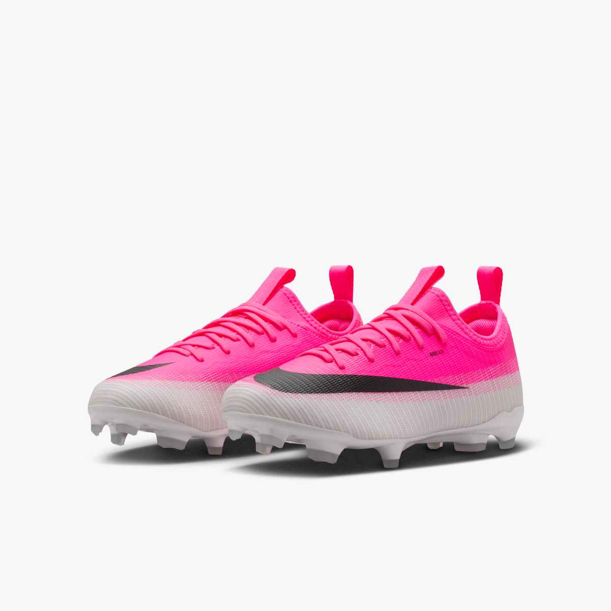 Nike Jr. Mercurial Vapor 17 Academy Big Kids' Multi-Ground Low-Top Soccer Cleats