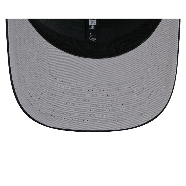 Los Angeles Kings NHL New Era Men's Red 9Seventy Team Color Snapback Hat