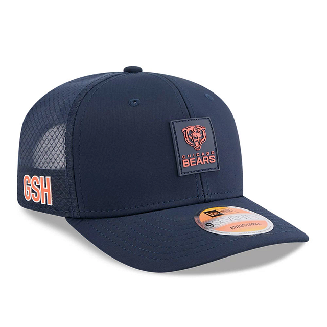 Chicago Bears NFL New Era Men's Navy 9Seventy 2025 Sideline Hot Weather Trucker Snapback